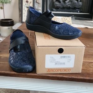 Arcopedico Shoes